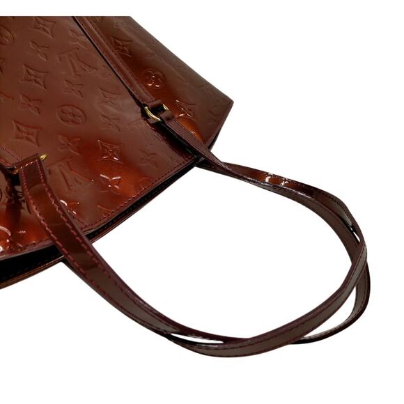 Louis Vuitton Monogram Vernis Avalon MM Tote Bag in Amarante - Picture 4 of 9
